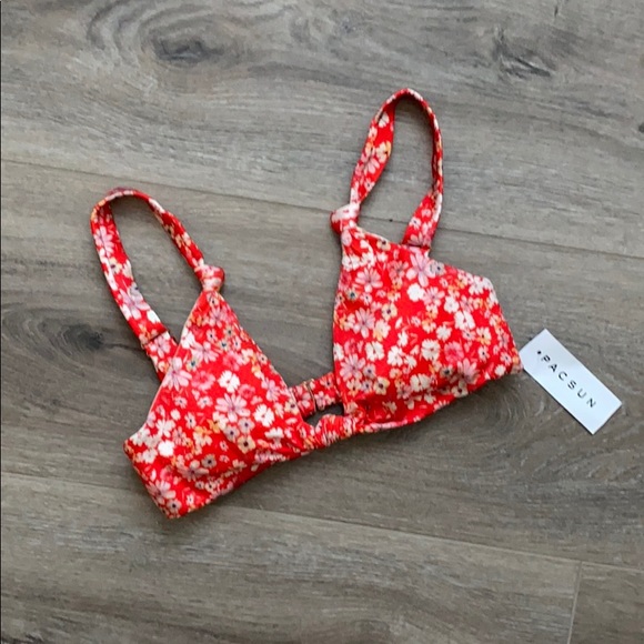 🔥LAST 1🔥LA Hearts ‘Knot’ Floral Bikini Top - Picture 4 of 8
